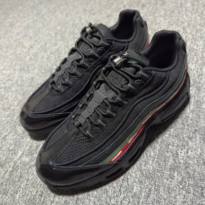 UNDEFEATED × Nike Air Max 95 SP "Black"
