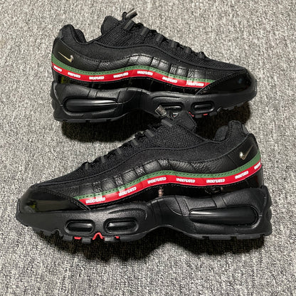 UNDEFEATED × Nike Air Max 95 SP "Black"