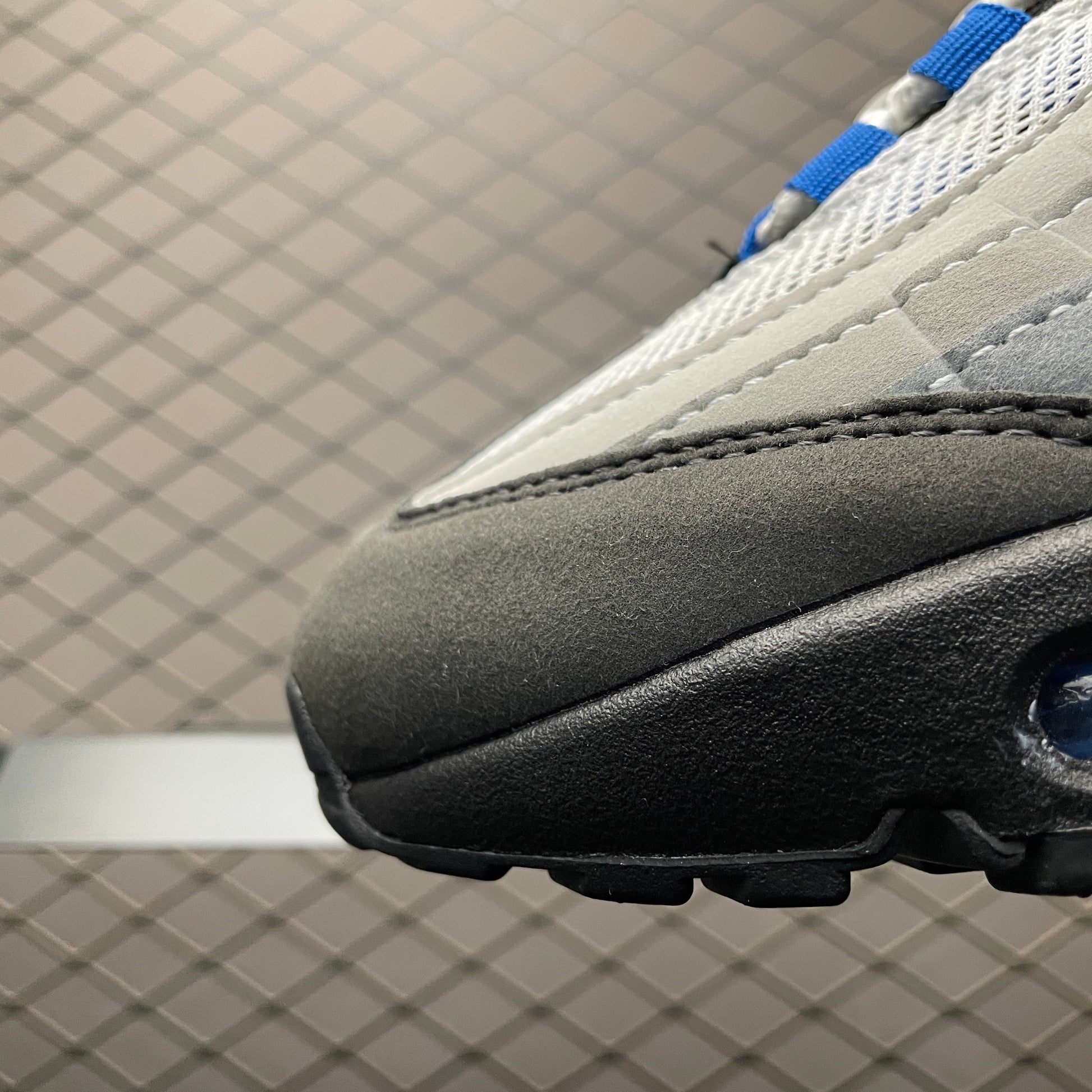 Nike Air Max 95 OG Big Bubble "Cool Grey/Blue Spark"