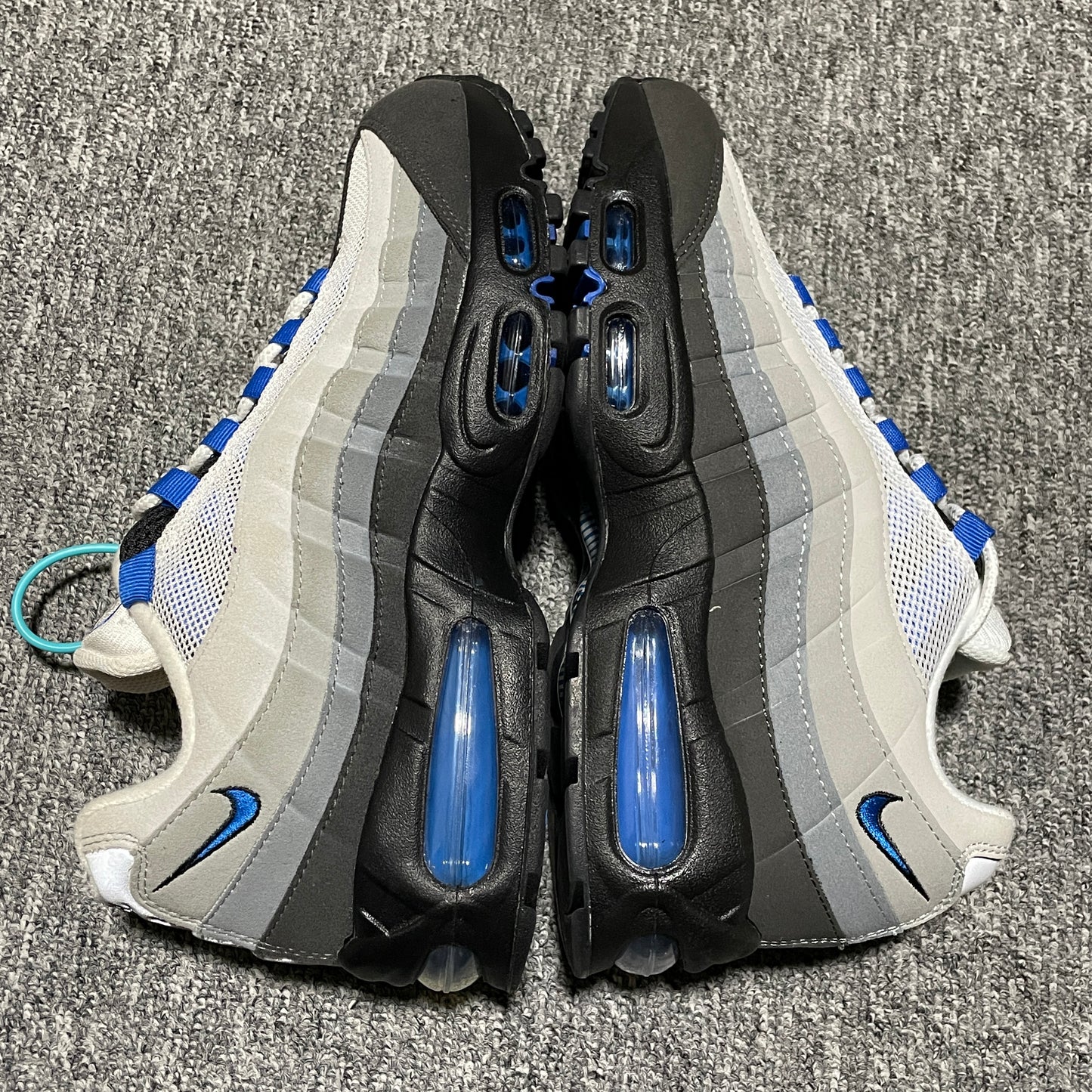 Nike Air Max 95 OG Big Bubble "Cool Grey/Blue Spark"