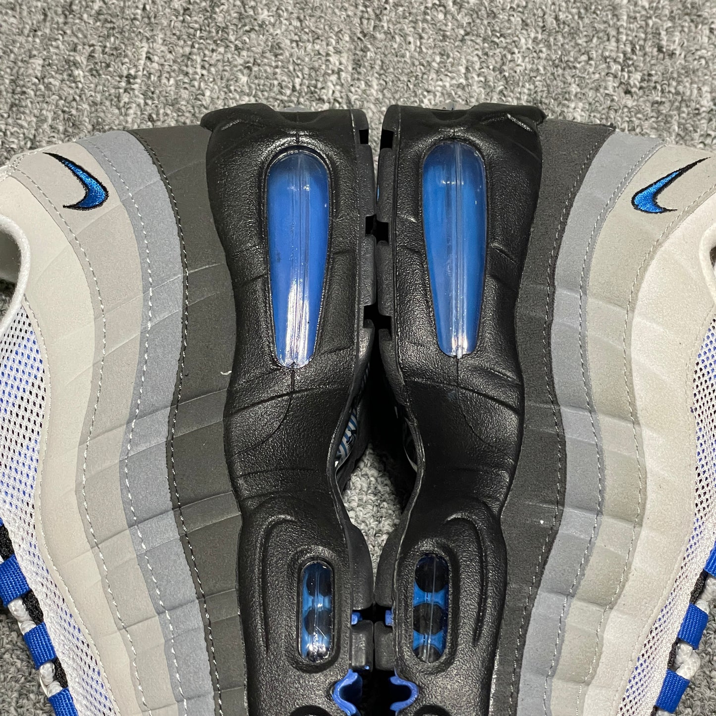 Nike Air Max 95 OG Big Bubble "Cool Grey/Blue Spark"