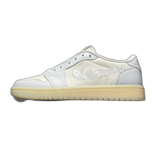 NIKE Jordan 1 Retro Low OG Rabbit Floral Swoosh