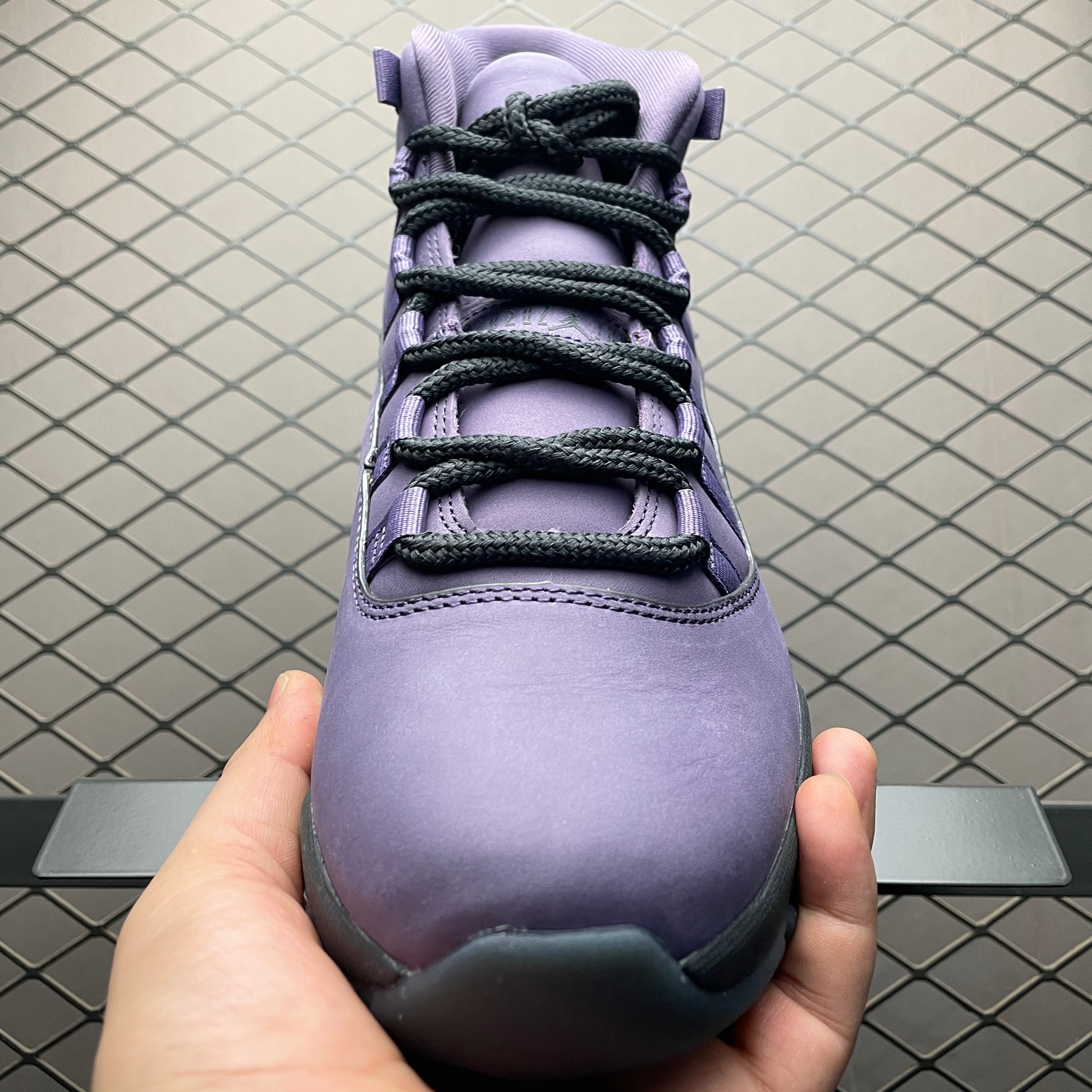 Nike Air Jordan 11 "Mojave" (Las Vegas Exclusive)