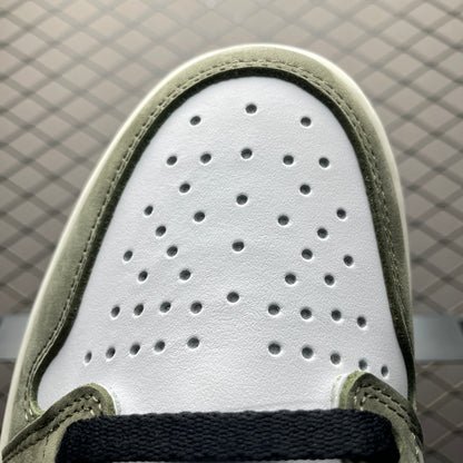 Nike Air Jordan 1 Retro Low OG "Medium Olive"