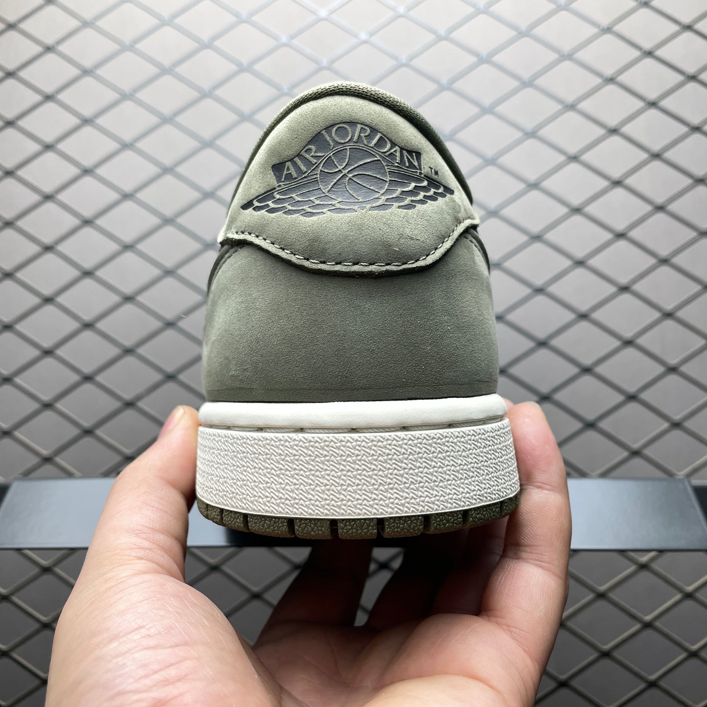 Nike Air Jordan 1 Retro Low OG "Medium Olive"
