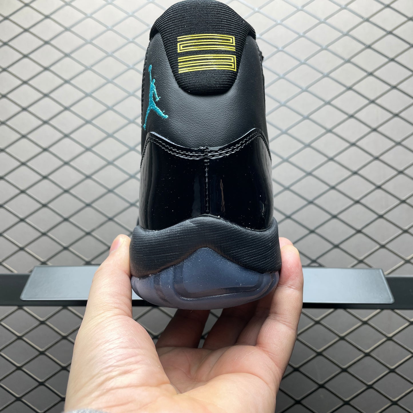 Nike Air Jordan 11 Retro "Gamma Blue"