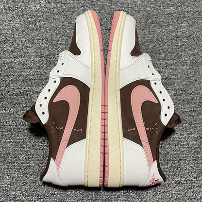 Travis Scott × Nike Women's Air Jordan 1 Low OG SP "Dark Pony/Pink Oxford"