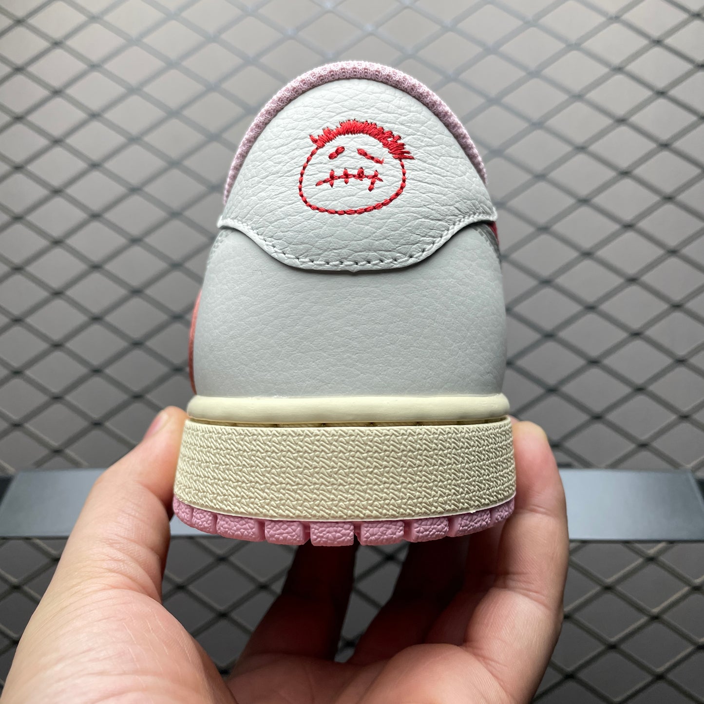 Travis Scott × Nike Air Jordan 1 Low OG "Sail/Tropical Pink"