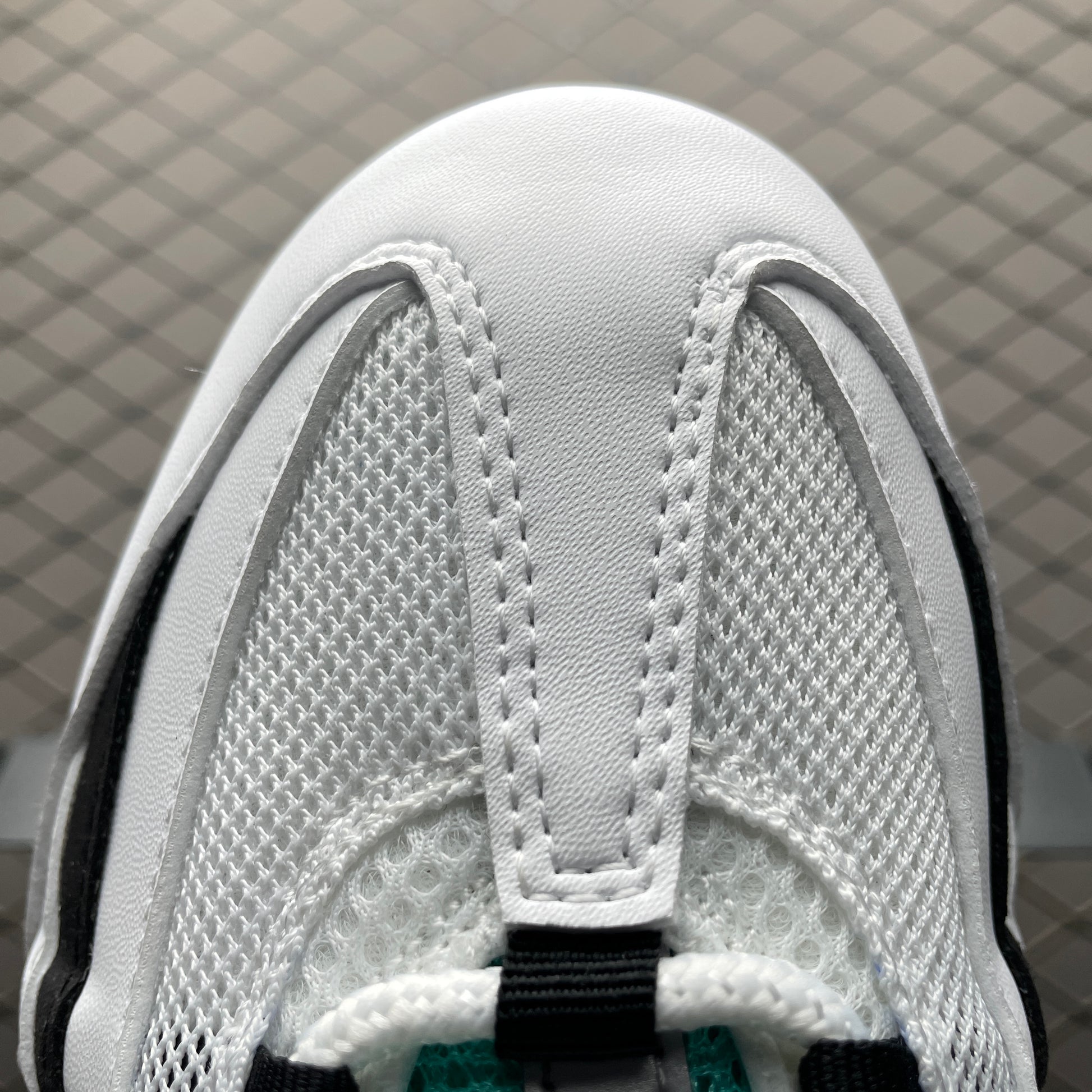 Nike Air Max 95 OG "White and Black"