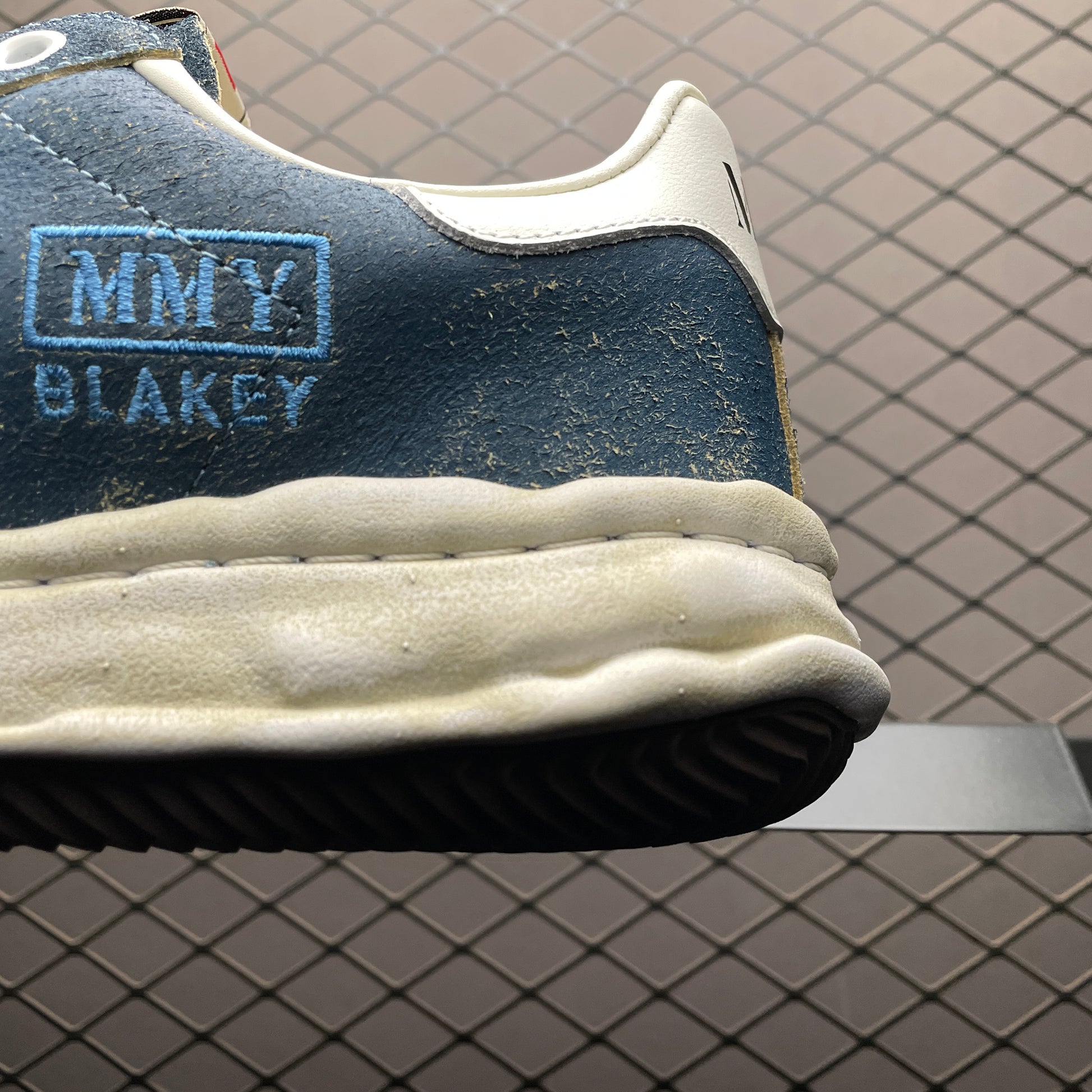 Maison MIHARA YASUHIRO BLAKEY OG Sole Vintage Suede Low-top Sneaker