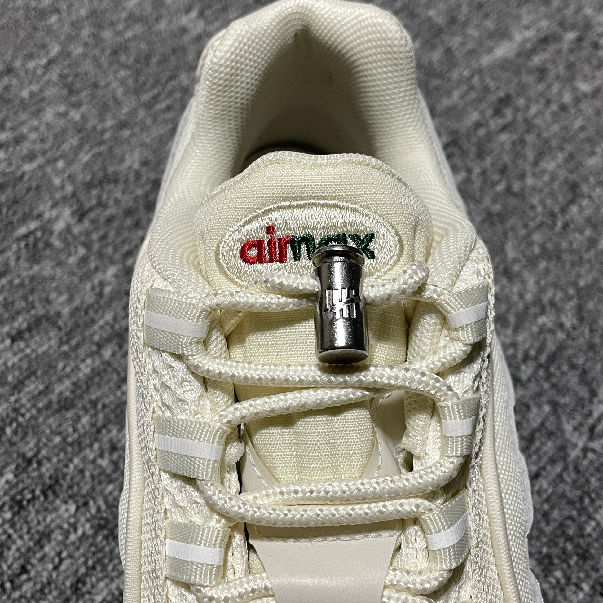 UNDEFEATED × Nike Air Max 95 SP "Sail"