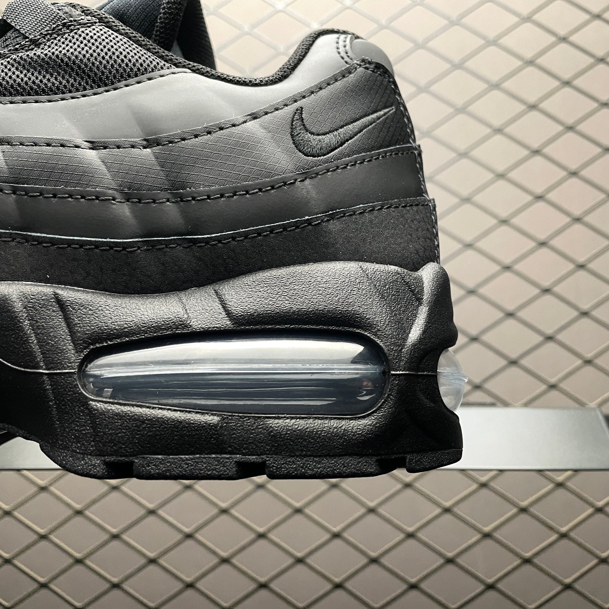 Nike Air Max 95 OG Big Bubble "Triple Black"