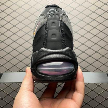 Nike Air Max 95 OG "Sundial"