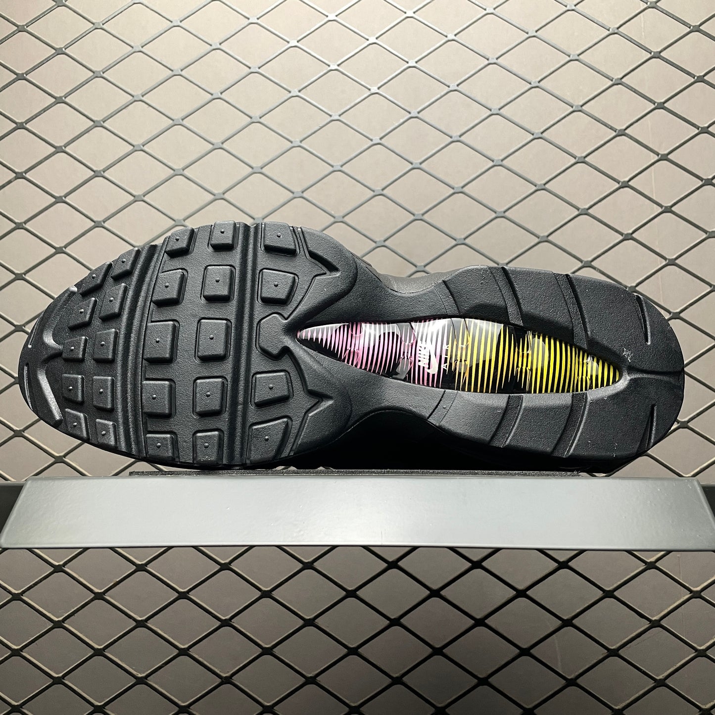 Nike Air Max 95 OG "Sundial"