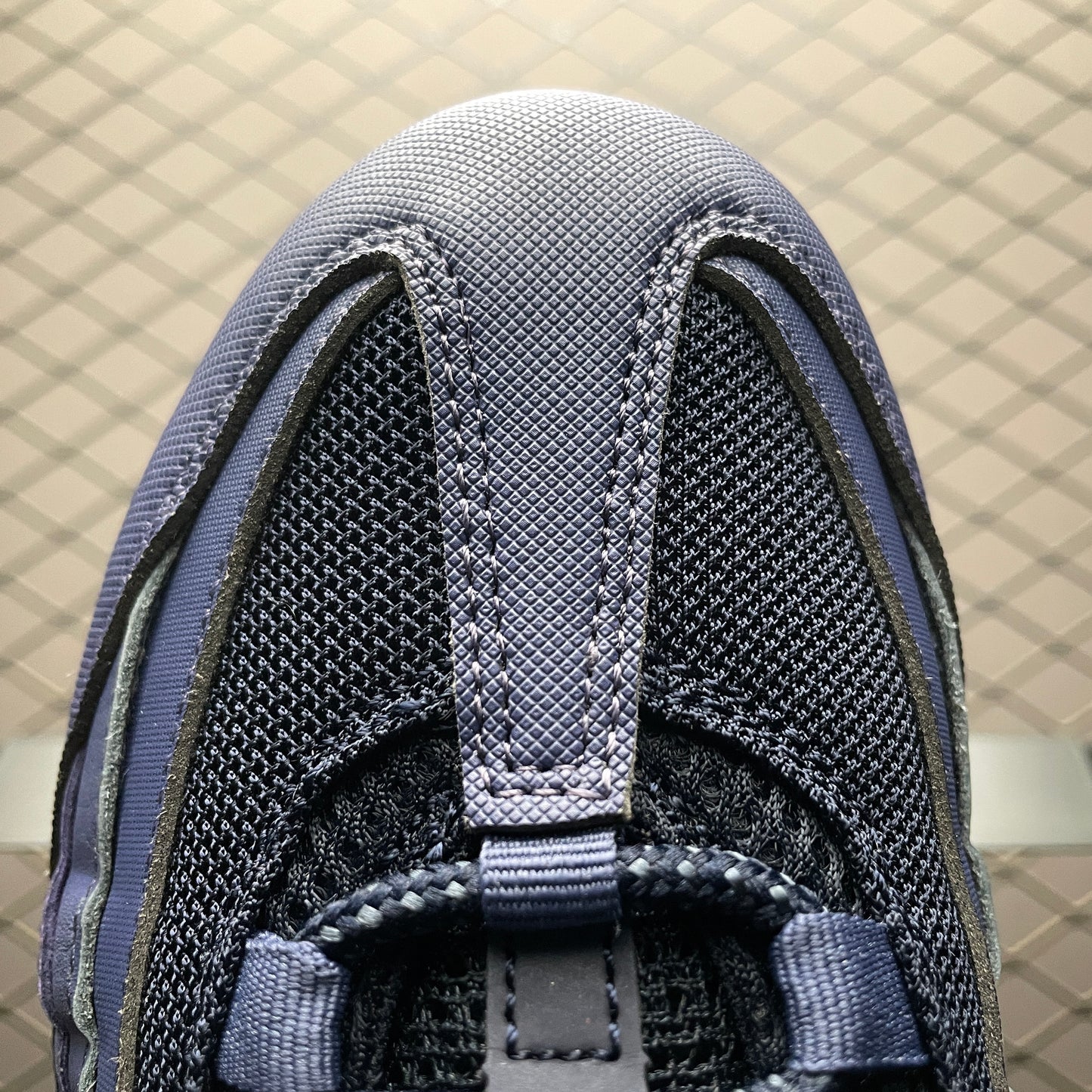 Nike Air Max 95 OG Big Bubble "Sanded Purple/Obsidian"