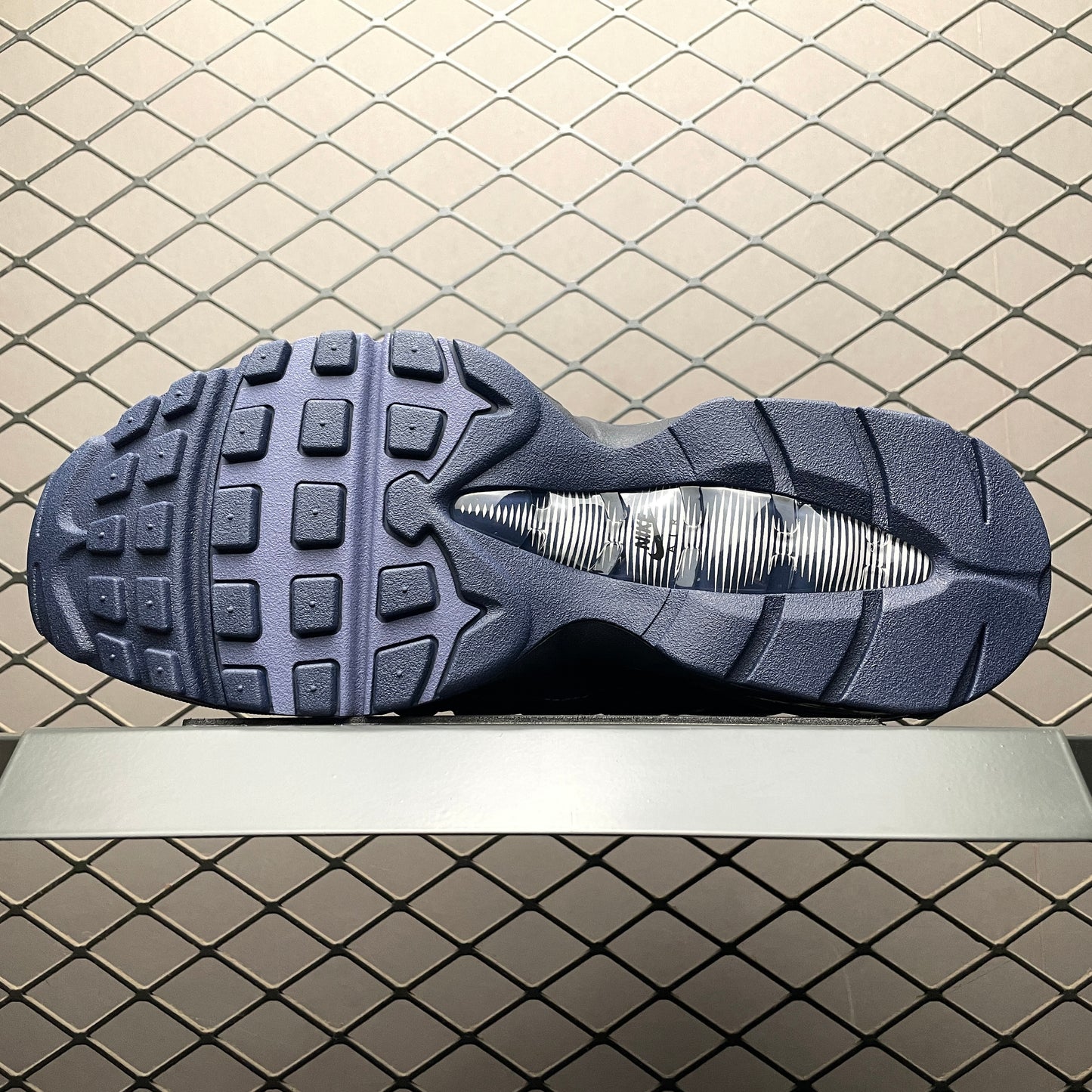 Nike Air Max 95 OG Big Bubble "Sanded Purple/Obsidian"