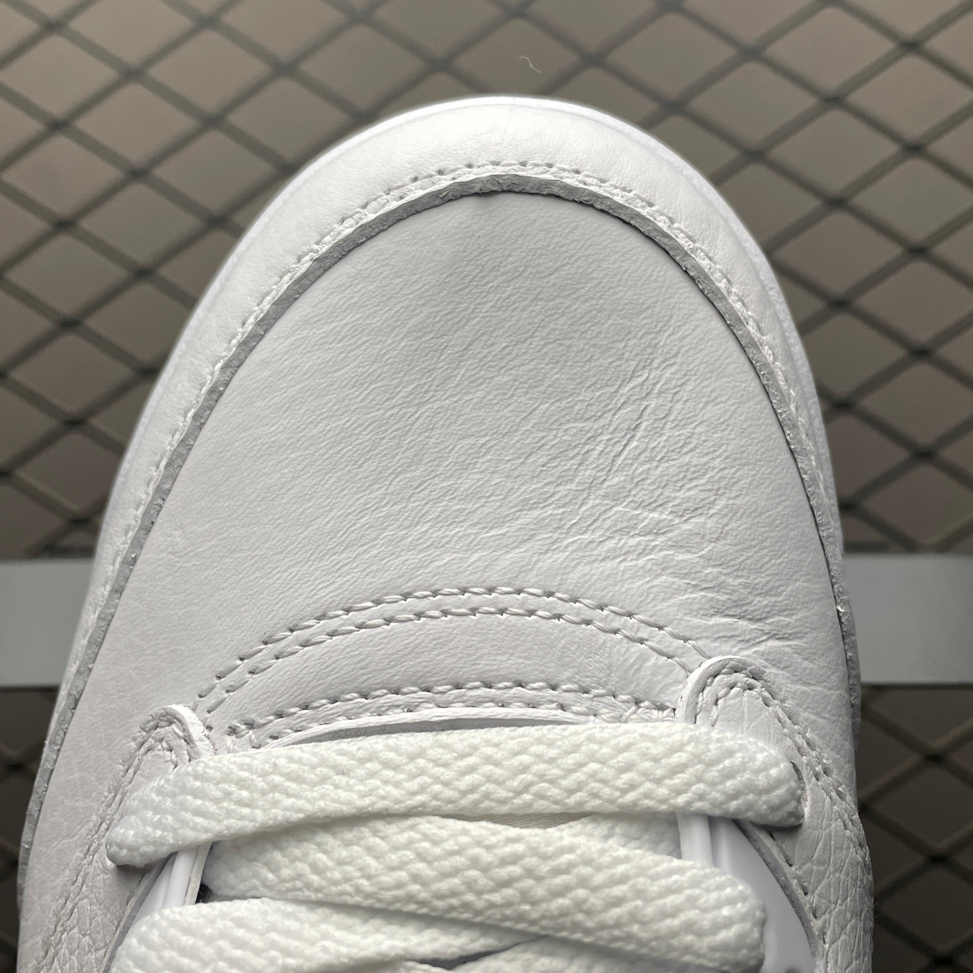 Nike Air Jordan 5 Retro "White/Metallic Silver"