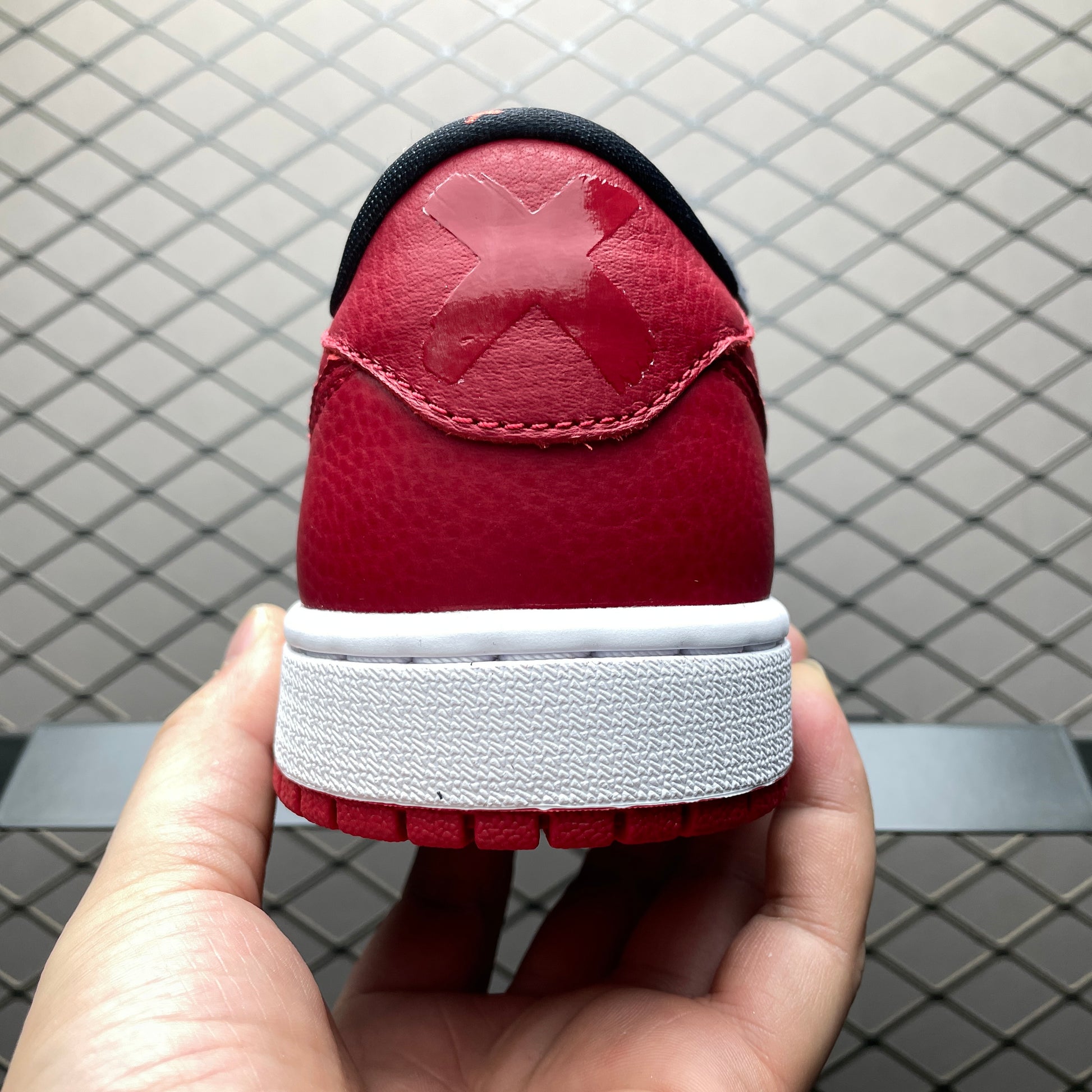 Nike Air Jordan 1 Retro Low OG "Banned"