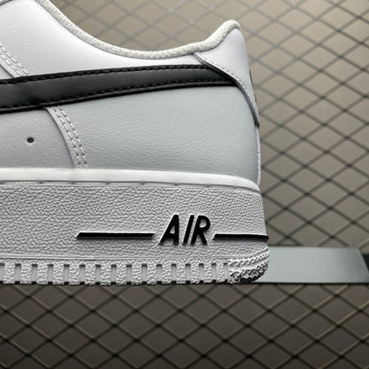 Nike Air Force 1 Low "White/Black" (2020)
