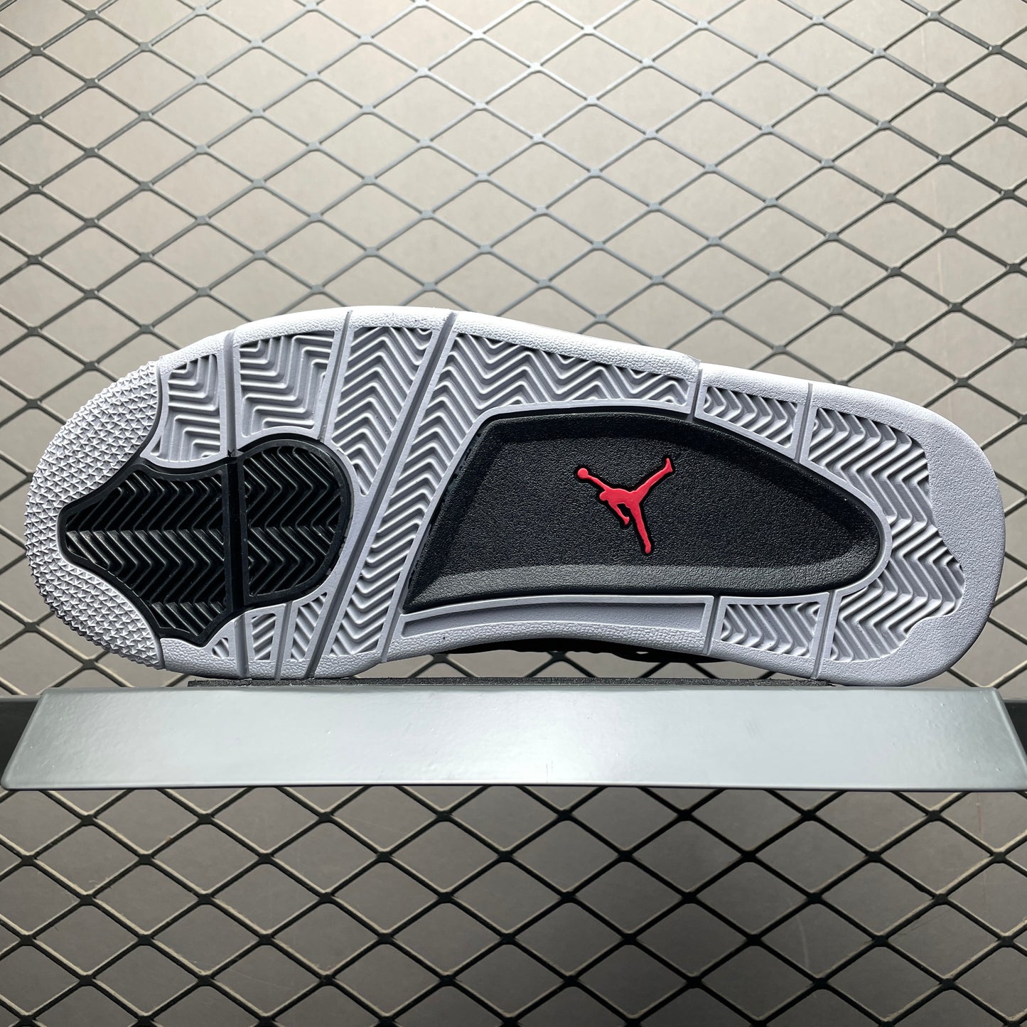 Nike Air Jordan 4 Retro "Toro Bravo"