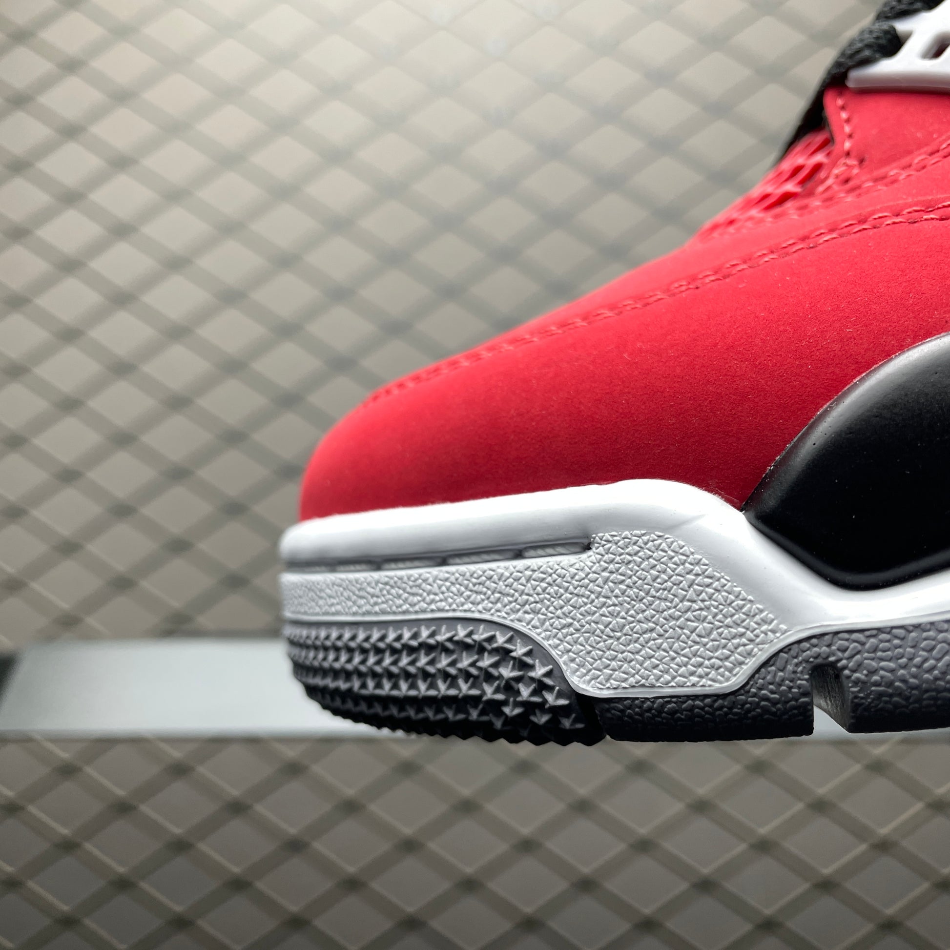Nike Air Jordan 4 Retro "Toro Bravo"