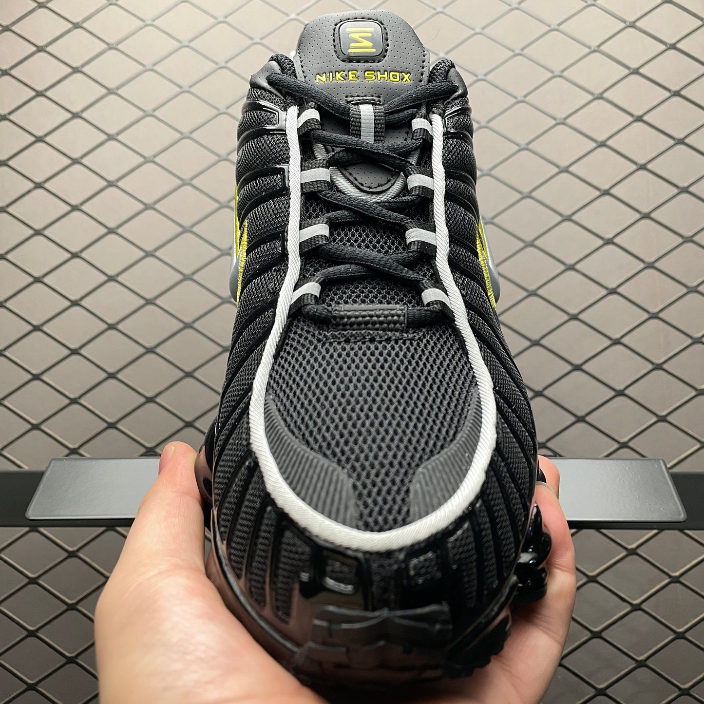 Nike Shox TL "Black/Dynamic Yellow/Metallic Silver"