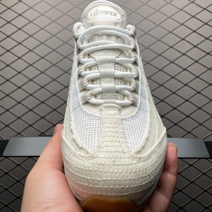Levi's × Nike Air Max 95 OG "Denim White"