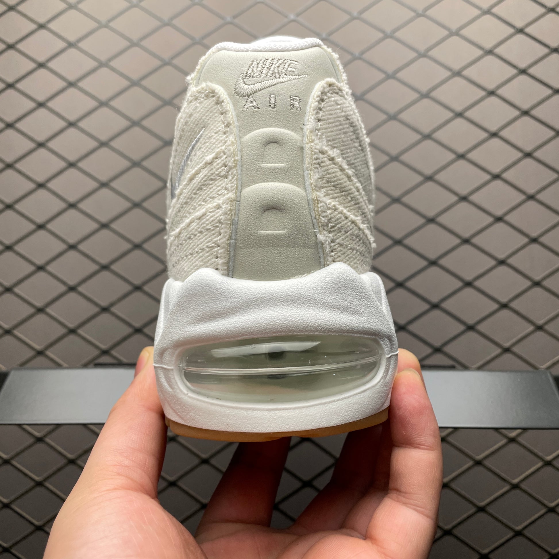 Levi's × Nike Air Max 95 OG "Denim White"