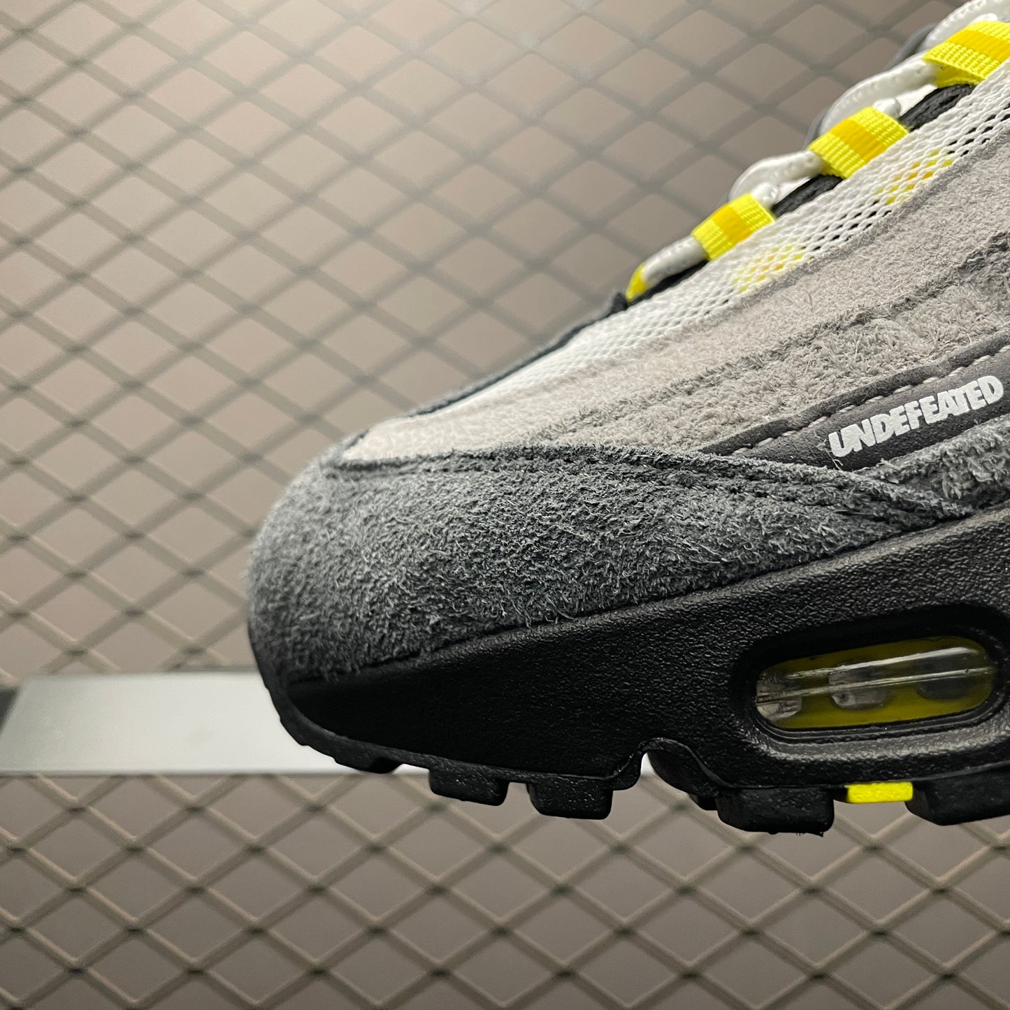 UNDEFEATED × Nike Air Max 95 SP "Opti Yellow" (Shanghai Exclusive)