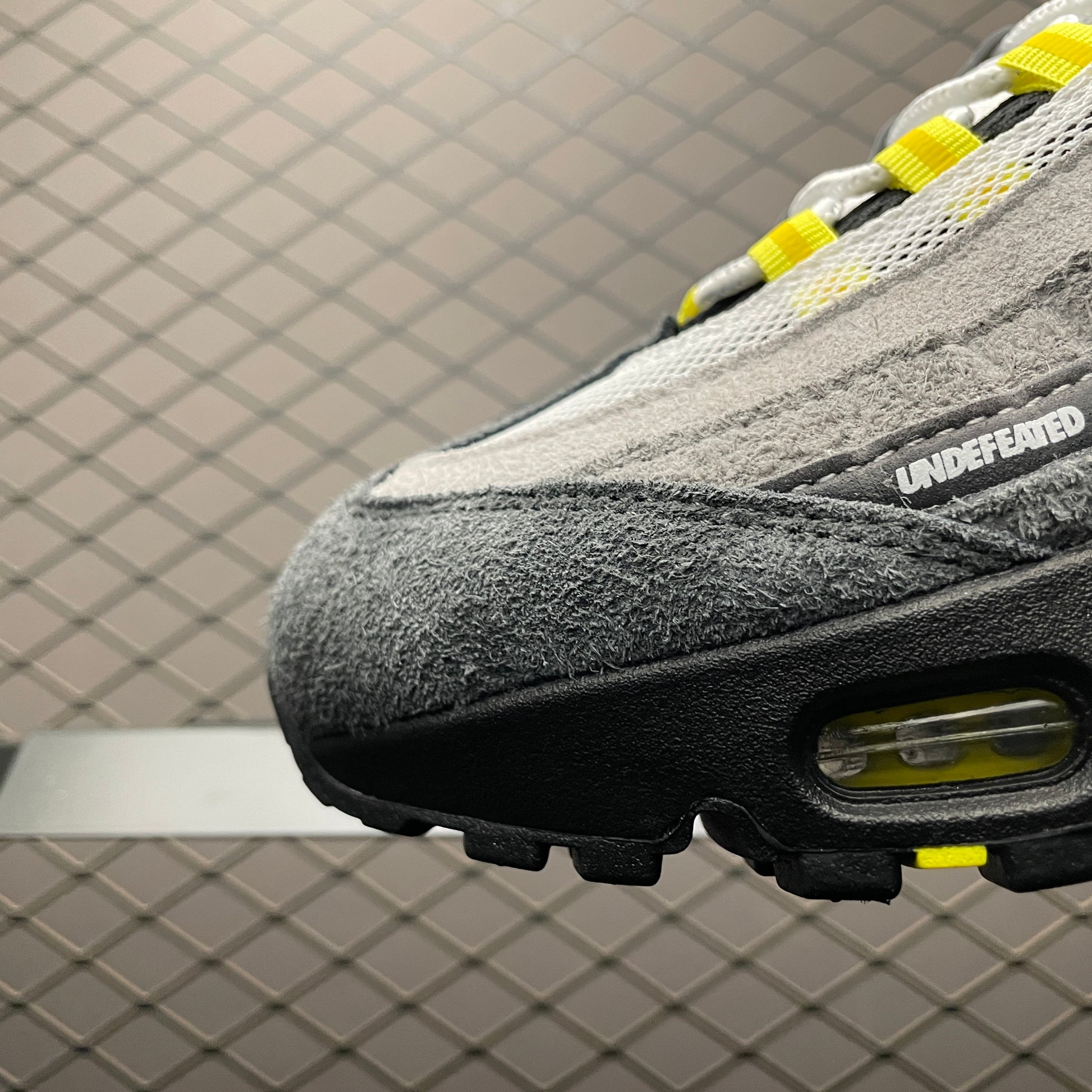 UNDEFEATED × Nike Air Max 95 SP "Opti Yellow" (Shanghai Exclusive)