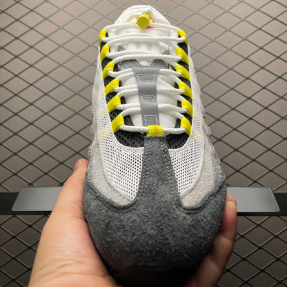 UNDEFEATED × Nike Air Max 95 SP "Opti Yellow" (Shanghai Exclusive)