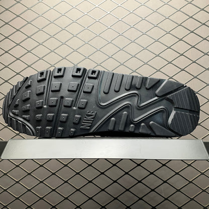 Nike Air Max 90 "Black Tiffany"