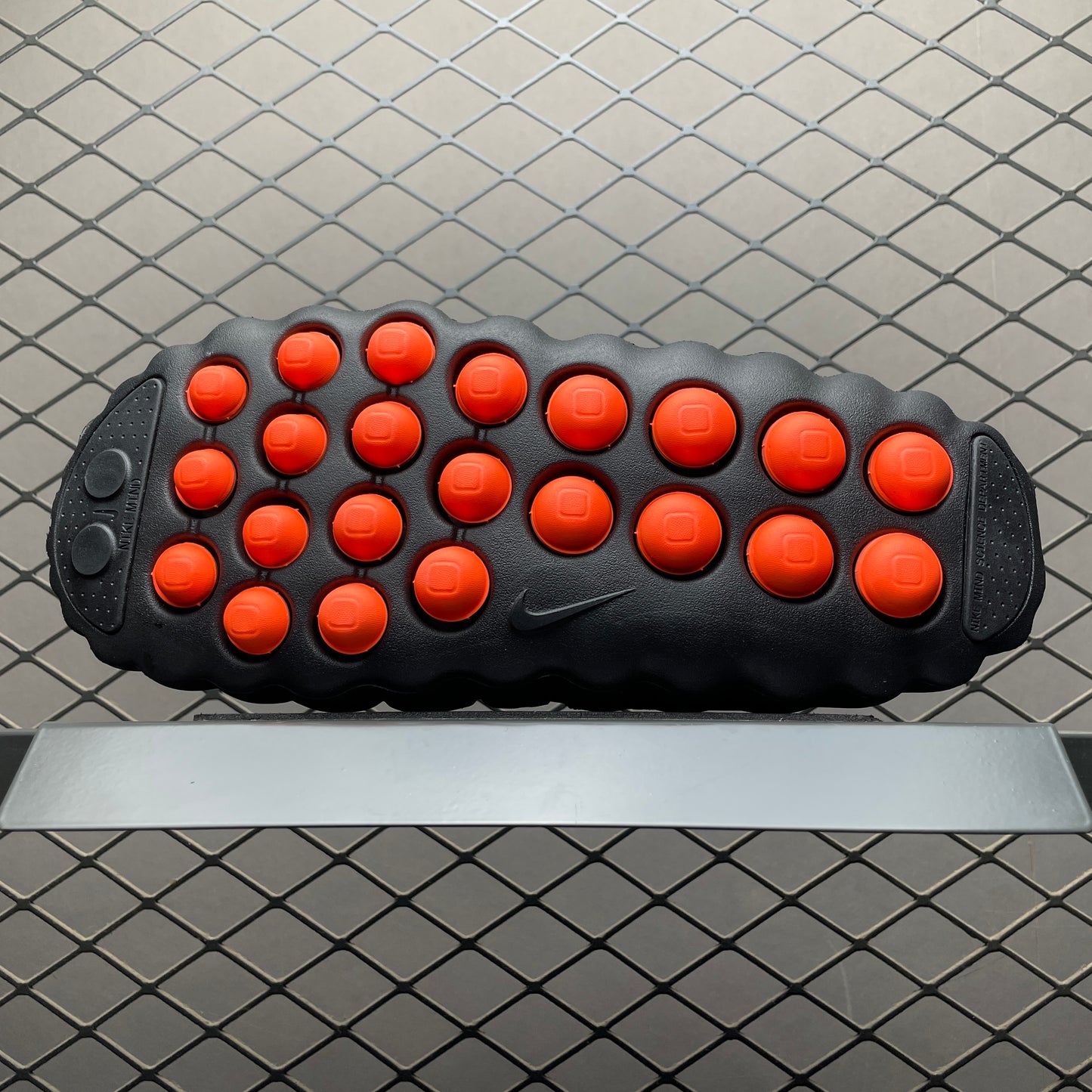 Nike Mind 001 Mules "Black/Hyper Crimson"