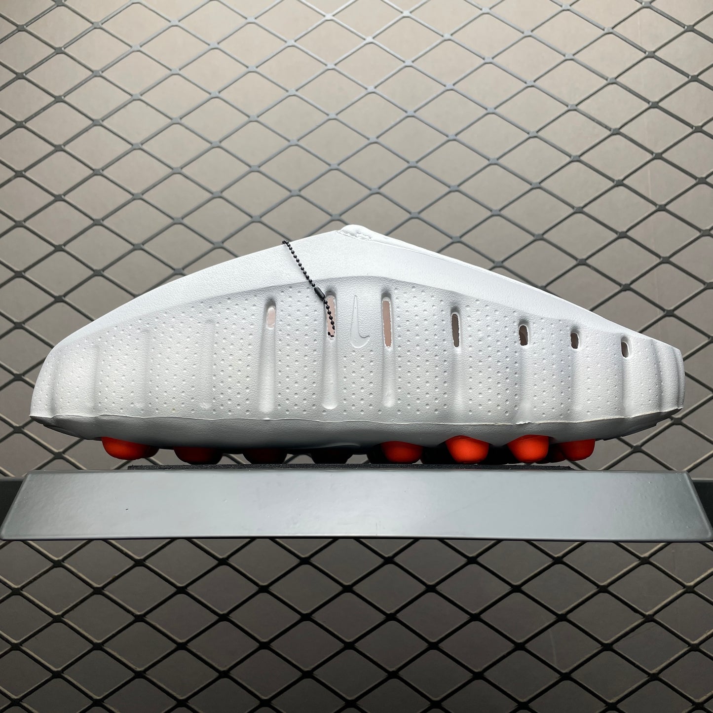 Nike Mind 001 Mules "Light Smoke Grey/Hyper Crimson"
