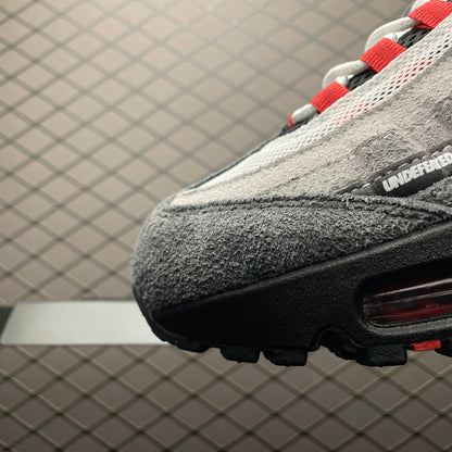 UNDEFEATED × Nike Air Max 95 SP "Fire Red" (Tokyo Exclusive)