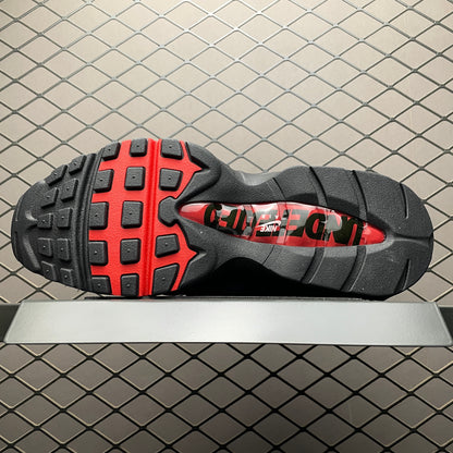 UNDEFEATED × Nike Air Max 95 SP "Fire Red" (Tokyo Exclusive)