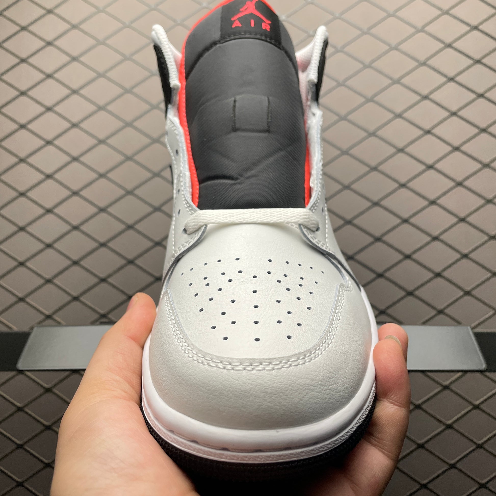 Nike Air Jordan 1 Mid "Summit White/Neutral Grey"