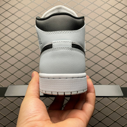 Nike Air Jordan 1 Mid "Squadron Blue"