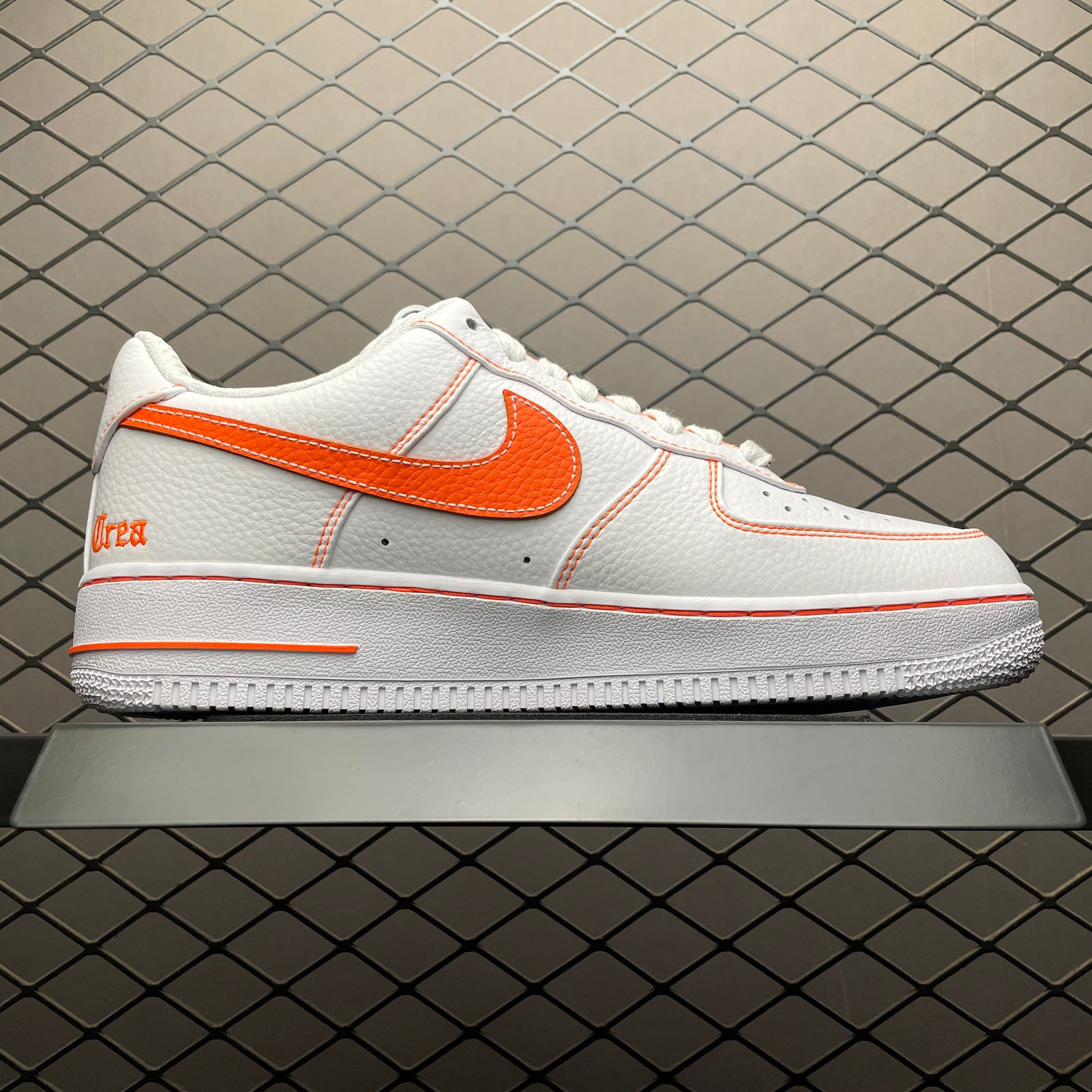 VLONE × Nike Air Force 1 Low “White/Orange Flame”