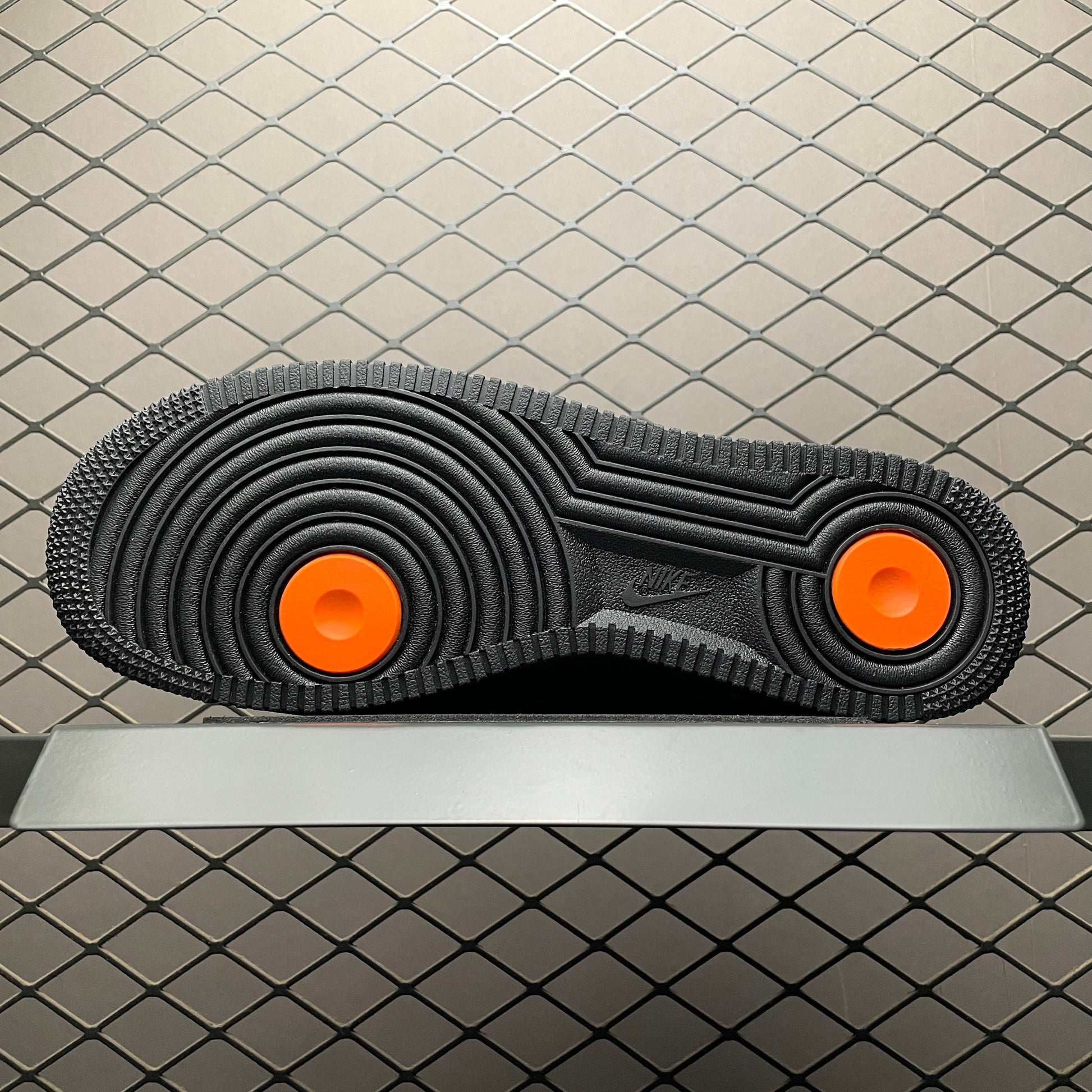 VLONE × Nike Air Force 1 Low "Black/Orange Blaze"