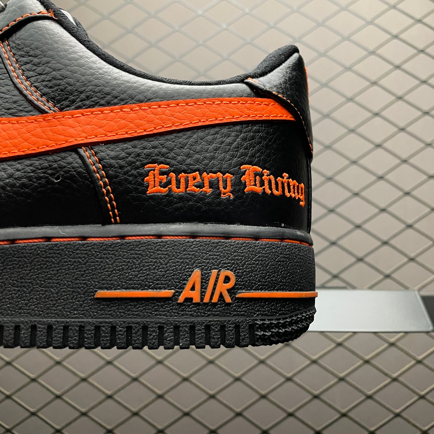 VLONE × Nike Air Force 1 Low "Black/Orange Blaze"