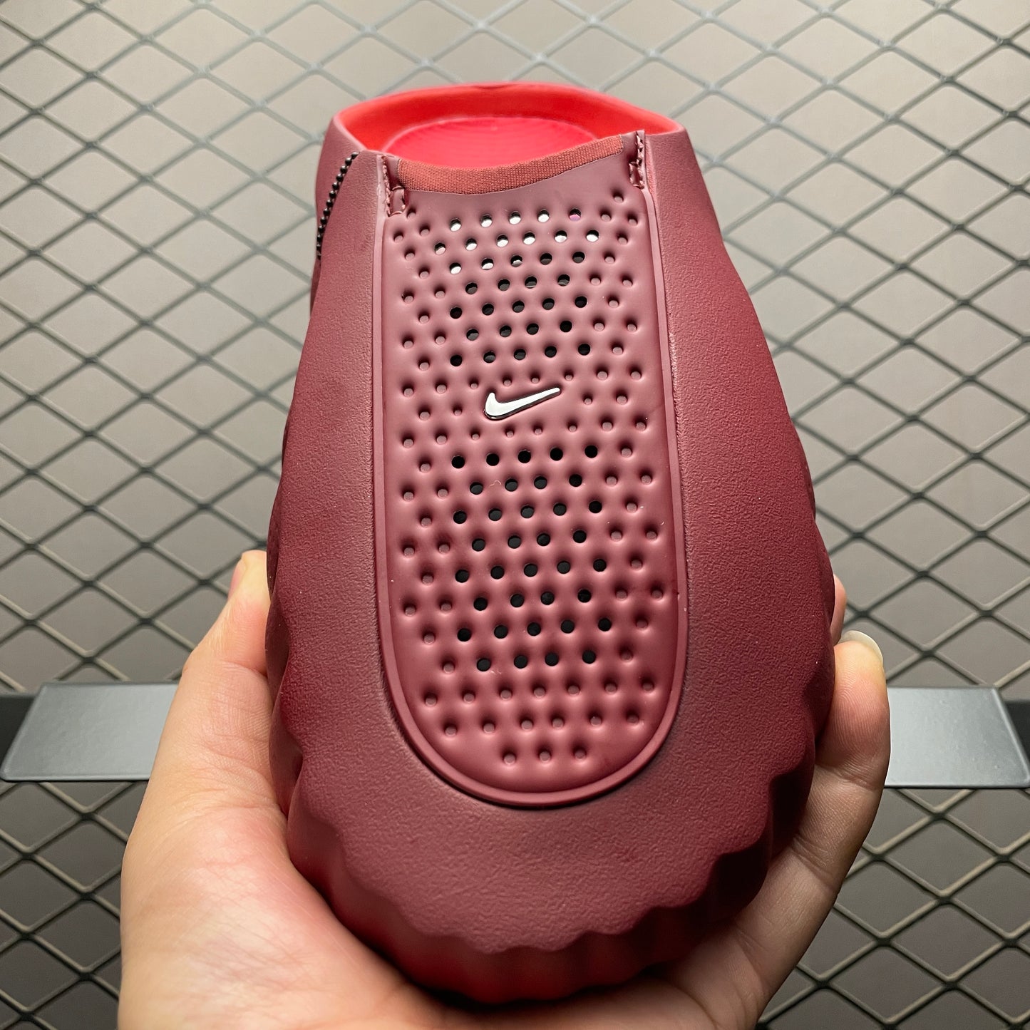 Nike Mind 001 Mules "Team Red"