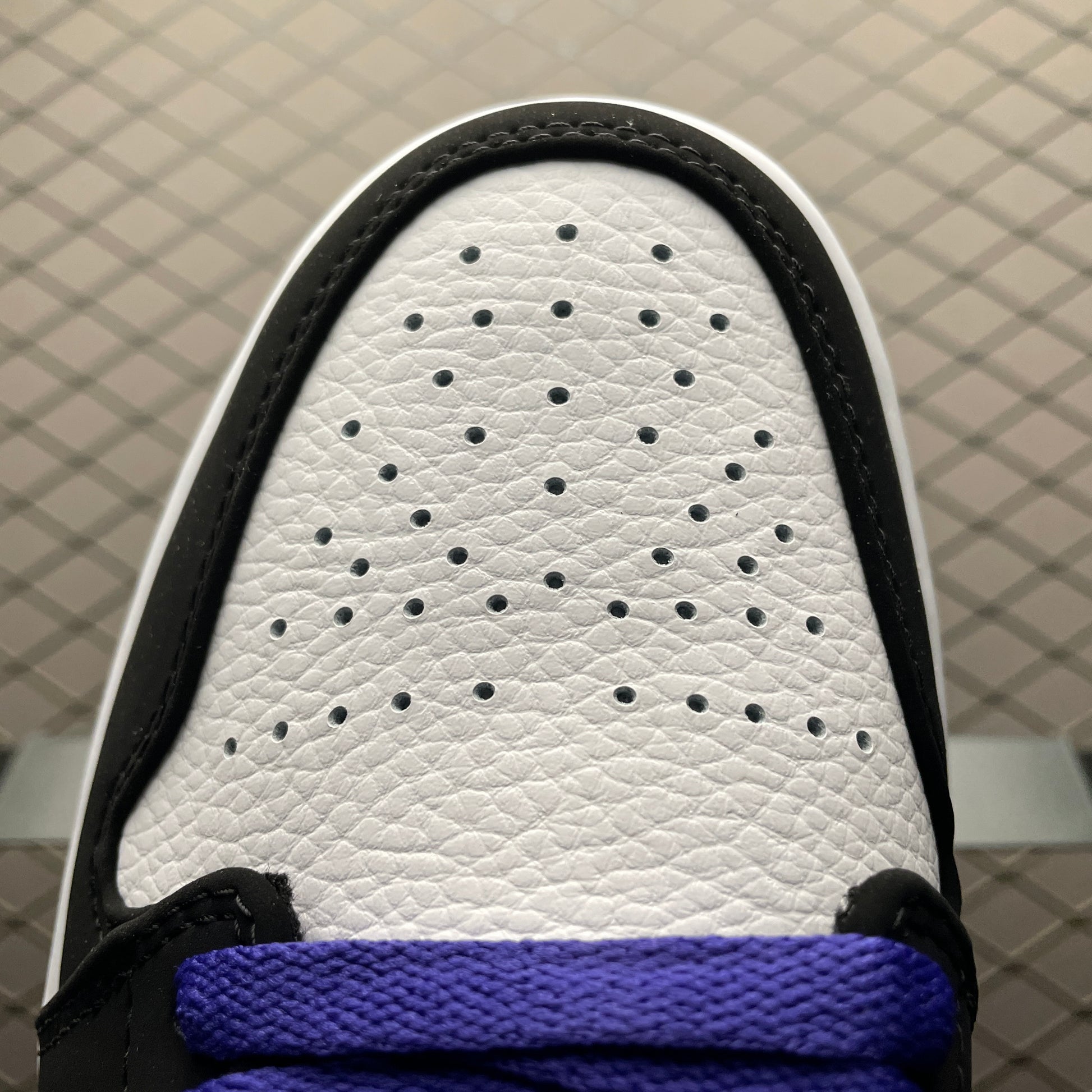 Nike Air Jordan 1 Low "White/Black/Dark Concord"