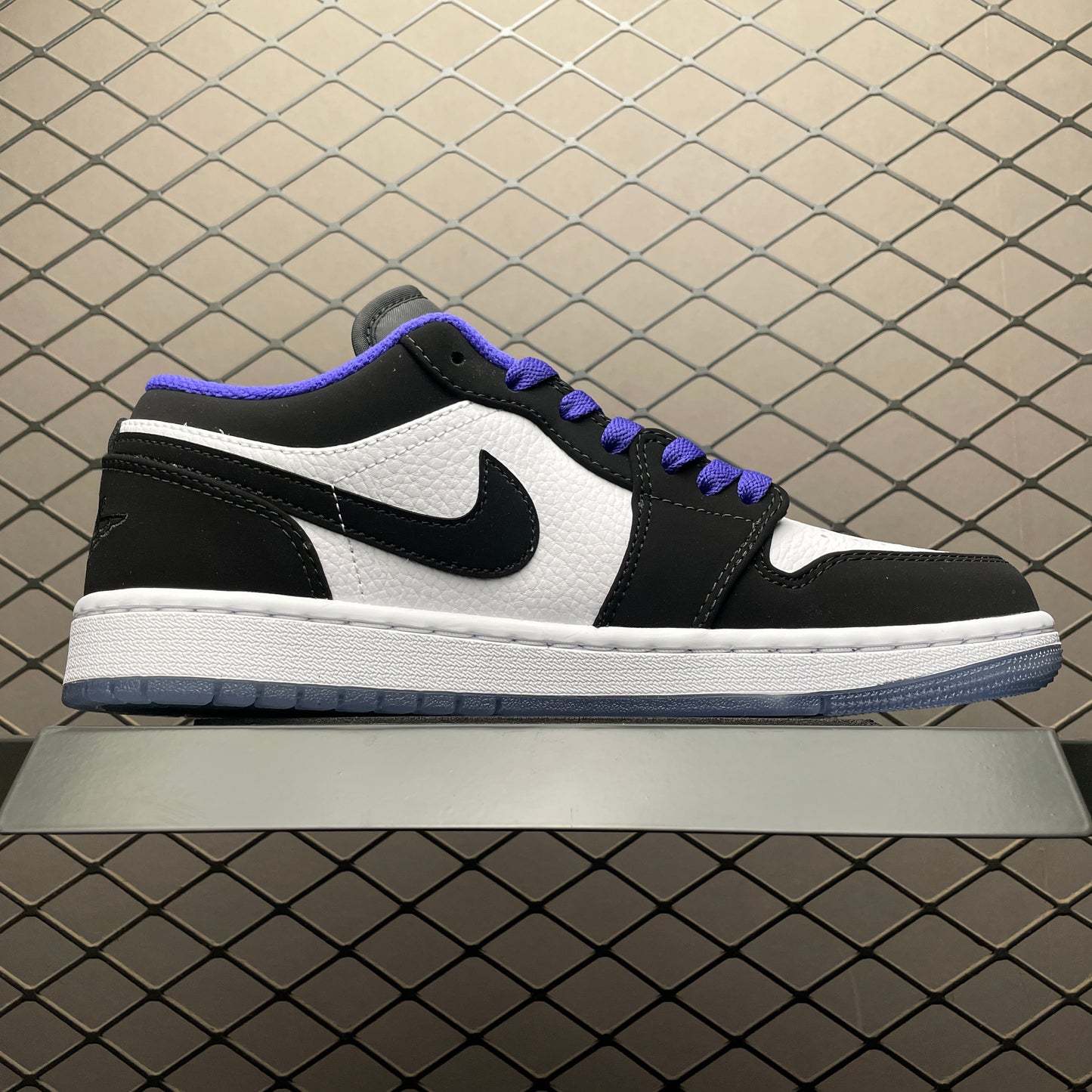 Nike Air Jordan 1 Low "White/Black/Dark Concord"