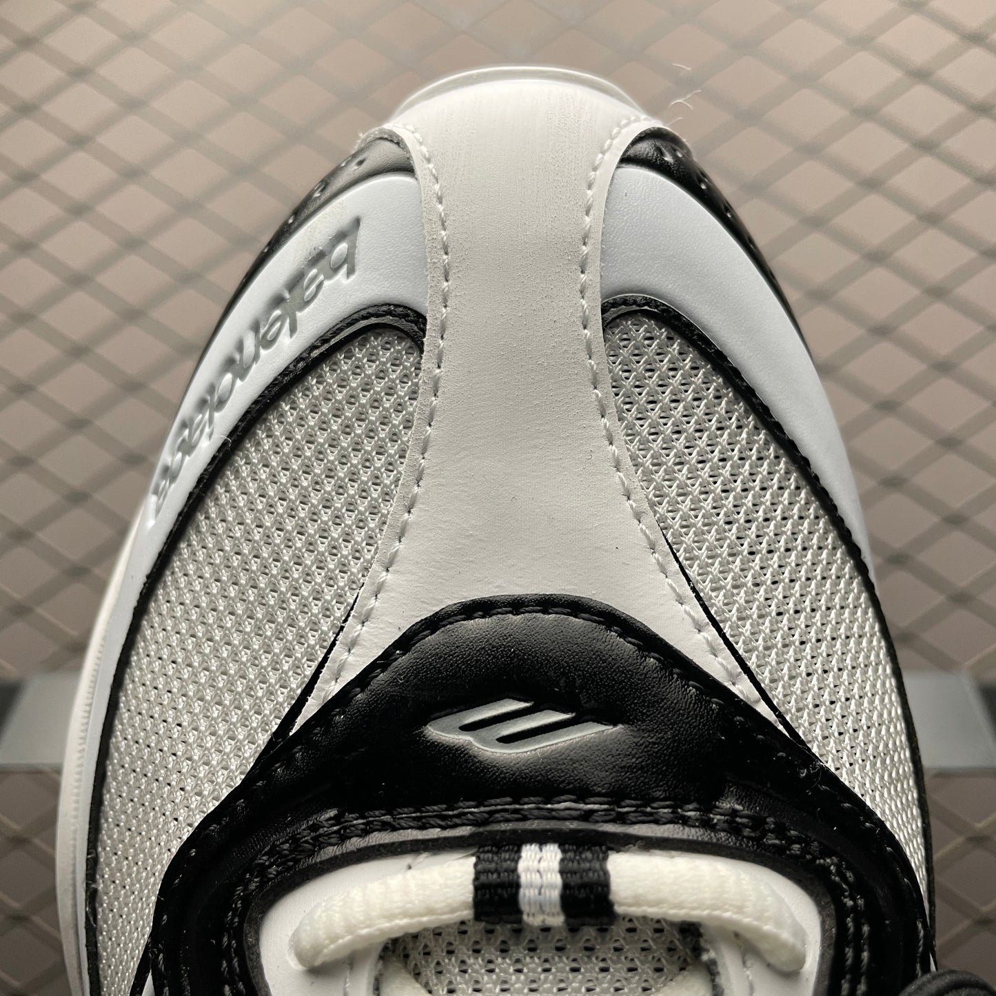 BALENCIAGA Women's Radar Sneakers "White/Black"