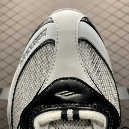 BALENCIAGA Women's Radar Sneakers "White/Black"