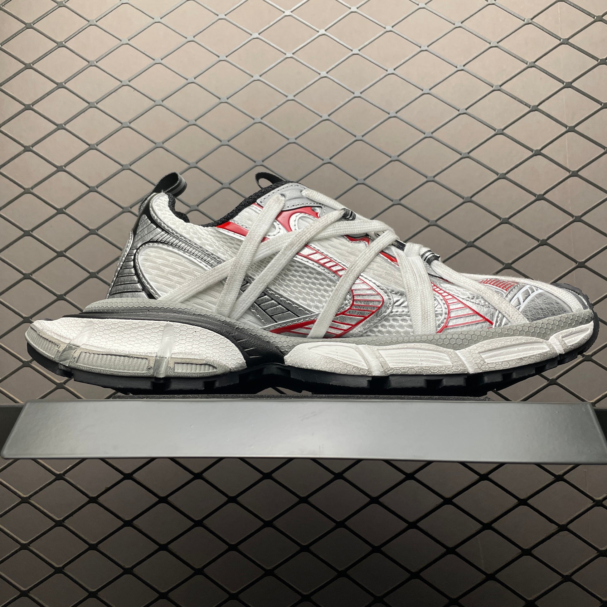 BALENCIAGA 3XL Extreme Laces B Sneaker "Grey/Red/Silver"