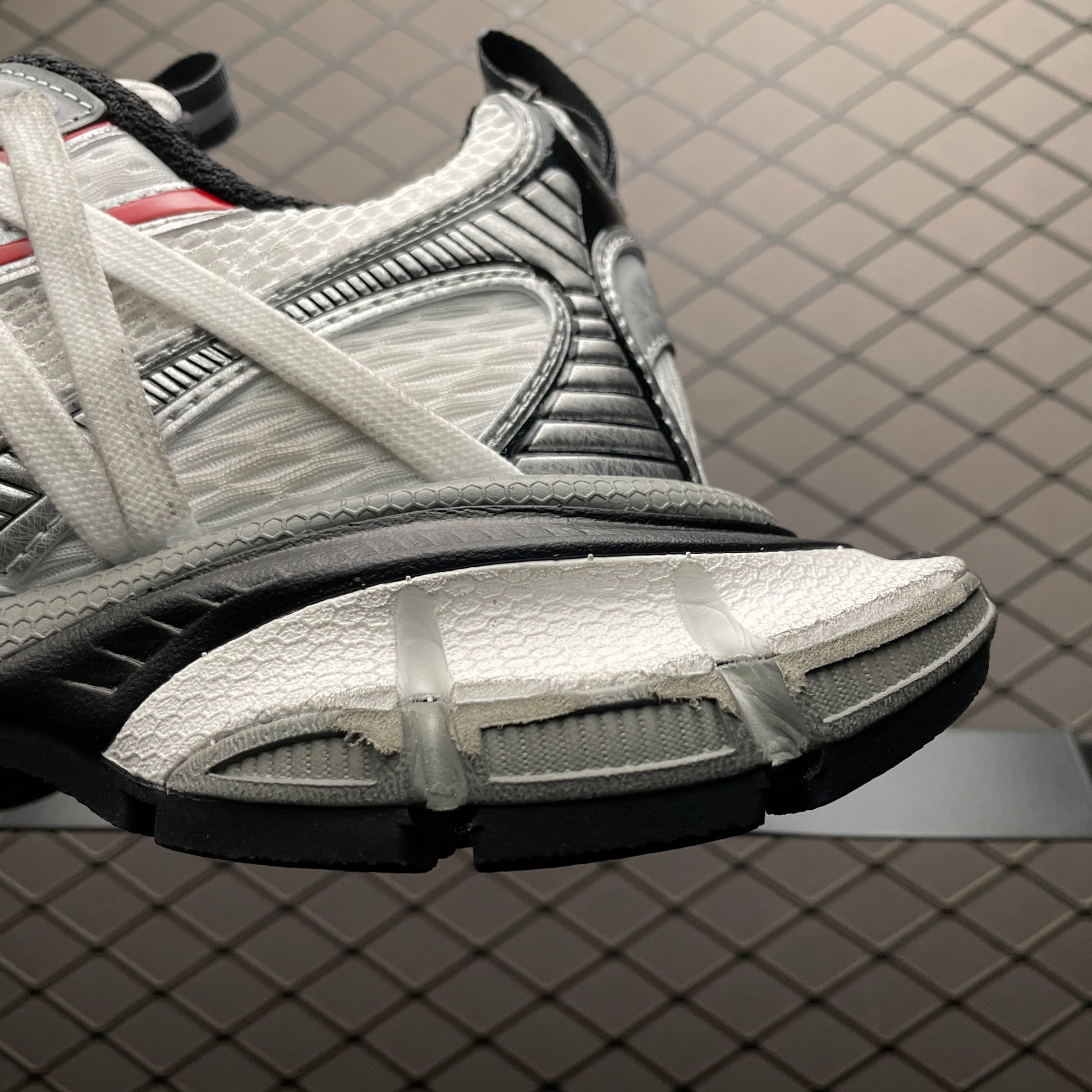 BALENCIAGA 3XL Extreme Laces B Sneaker "Grey/Red/Silver"