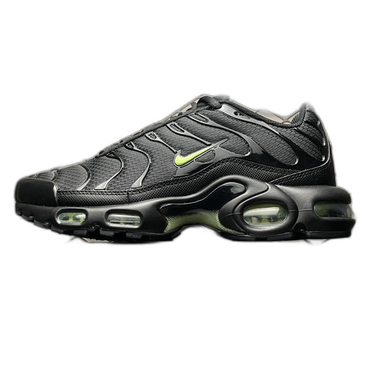 Nike Air Max Plus "Black/Volt"
