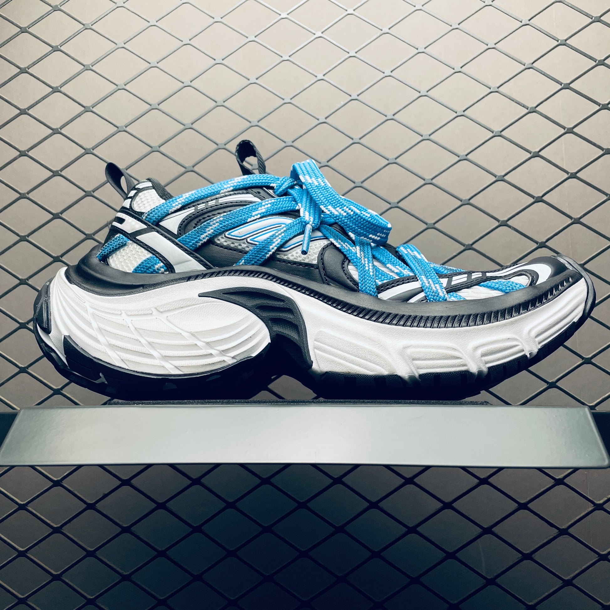 BALENCIAGA 6xl extreme laces men's shoes